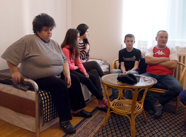 После пожара, у старачком дому чекају нови дом